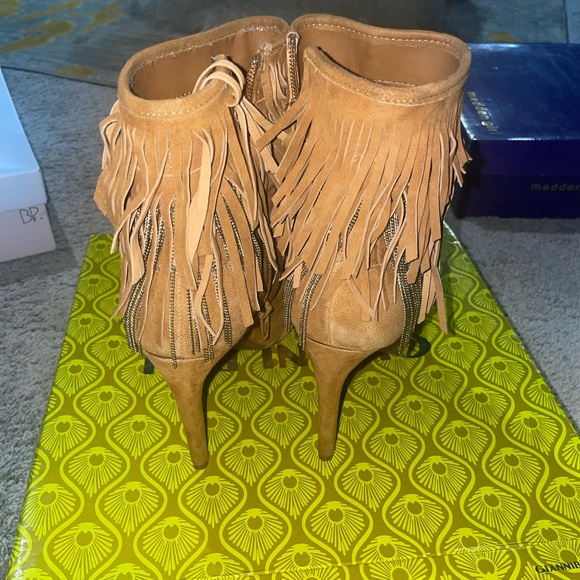 Gianni Bini Keyara Suede boot - Picture 2 of 4